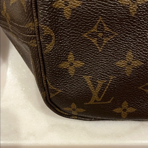 Louis Vuitton 2007 Neverfull GM Dark Brown Monogram Tote. PRE OWNED Made France - Picture 10 of 16